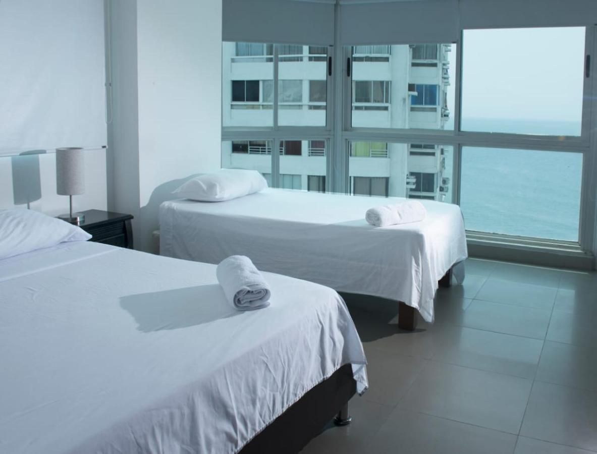 Torres Del B-2 Apartamento *