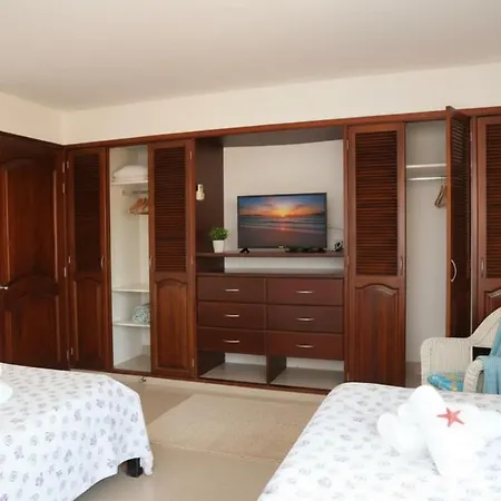 Torres Del B-2 Apartamento *