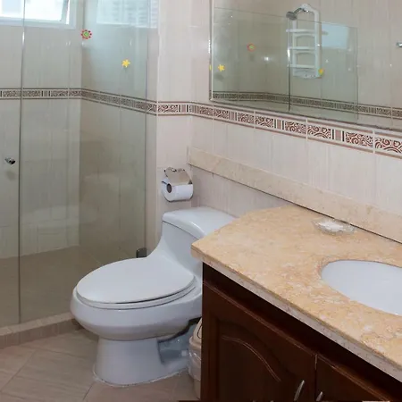 Torres Del B-2 Apartamento