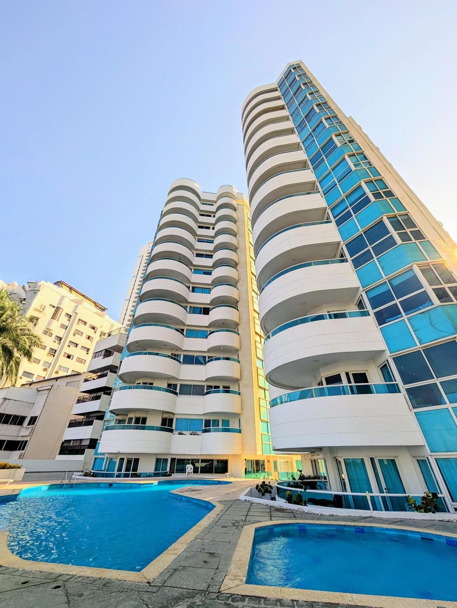 Apartamento Torres Del B-2 *